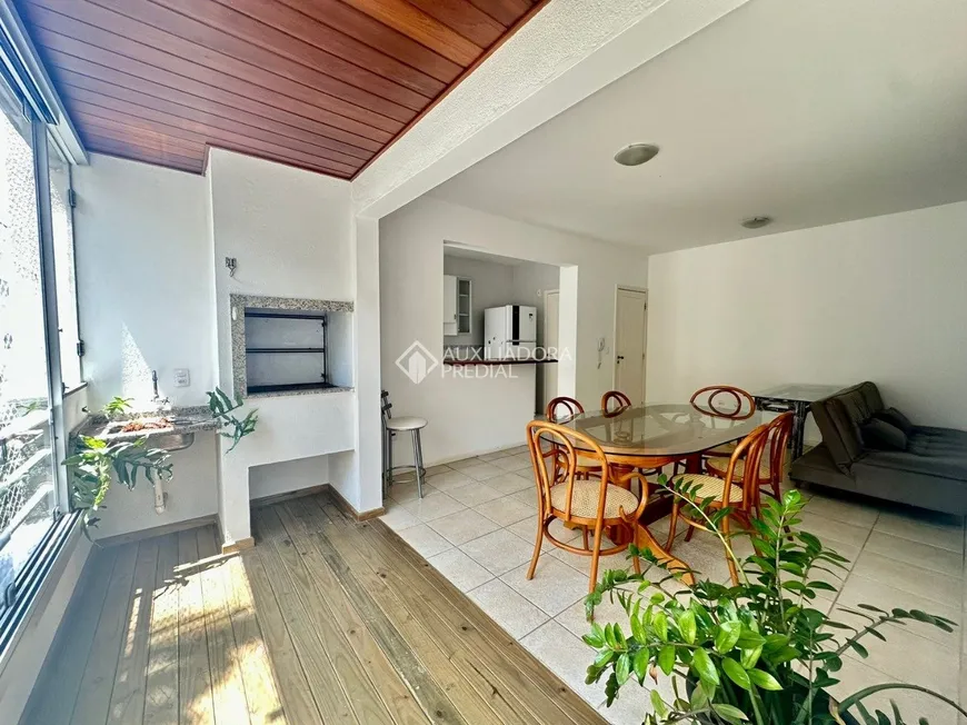 Foto 1 de Apartamento com 3 Quartos à venda, 110m² em Lagoa da Conceição, Florianópolis