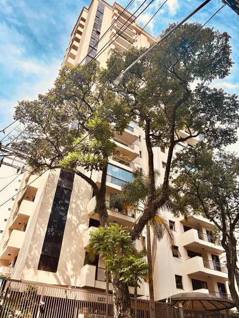 Foto 1 de Apartamento com 4 Quartos à venda, 127m² em Moema, São Paulo