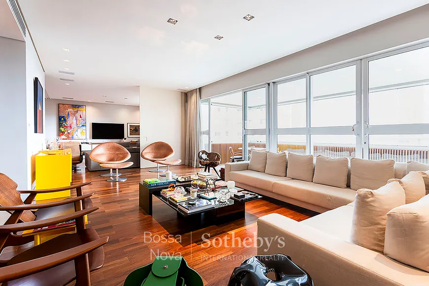 Foto 1 de Apartamento com 4 Quartos à venda, 315m² em Alto de Pinheiros, São Paulo