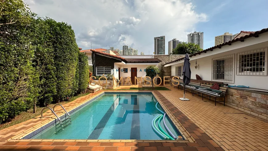 Foto 1 de Casa com 4 Quartos à venda, 420m² em Belvedere, Belo Horizonte