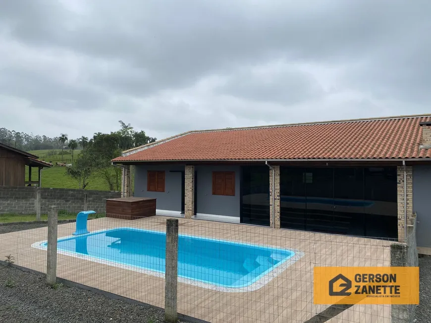 Foto 1 de Fazenda/Sítio com 2 Quartos à venda, 2700m² em , Siderópolis