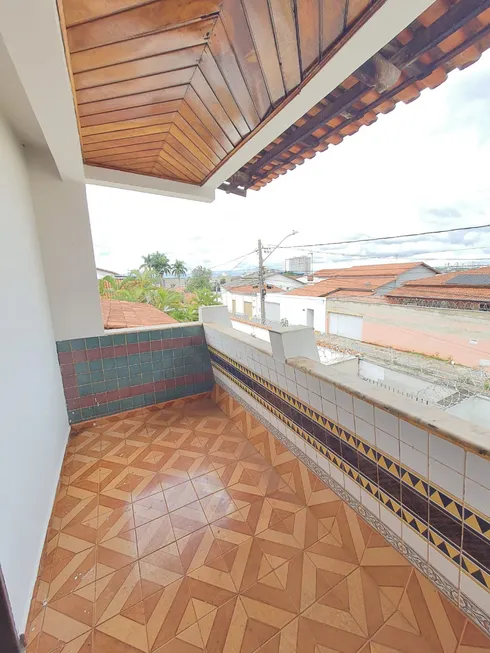 Foto 1 de Sobrado com 4 Quartos à venda, 250m² em Celina Park, Goiânia