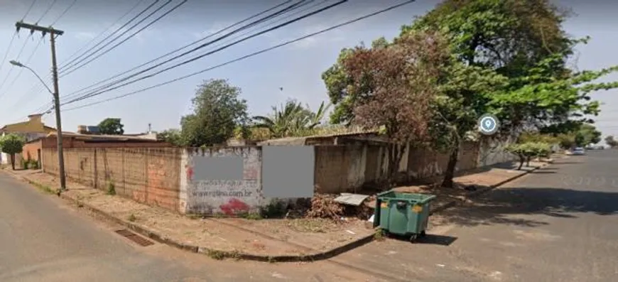 Foto 1 de Lote/Terreno à venda, 420m² em Tibery, Uberlândia