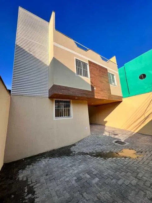 Foto 1 de Casa de Condomínio com 2 Quartos à venda, 64m² em Centro, Nilópolis