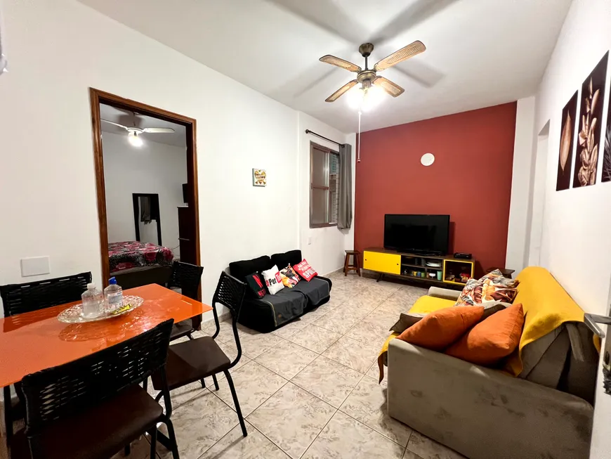 Foto 1 de Apartamento com 1 Quarto à venda, 59m² em Gonzaga, Santos