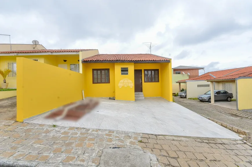 Foto 1 de Casa com 2 Quartos à venda, 100m² em CAMPO PEQUENO, Colombo
