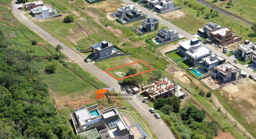 Foto 1 de Lote/Terreno à venda, 506m² em Ingleses do Rio Vermelho, Florianópolis