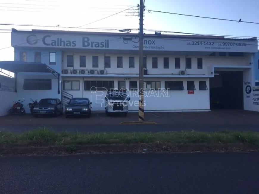 Foto 1 de Galpão/Depósito/Armazém à venda, 735m² em Jardim Regina, Araraquara