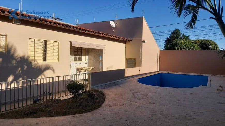 Foto 1 de Casa com 3 Quartos à venda, 195m² em Vila Lemos, Bauru