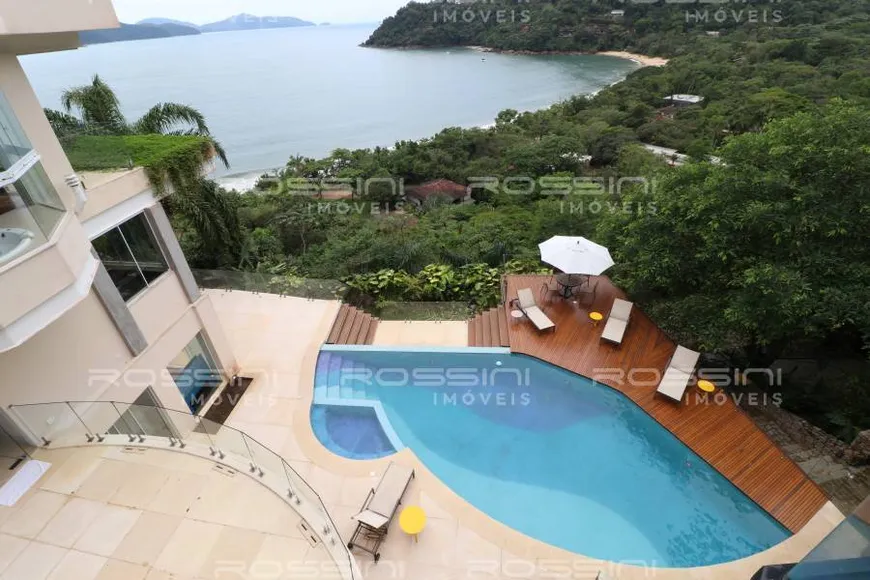 Foto 1 de Casa de Condomínio com 4 Quartos à venda, 1200m² em , Ubatuba