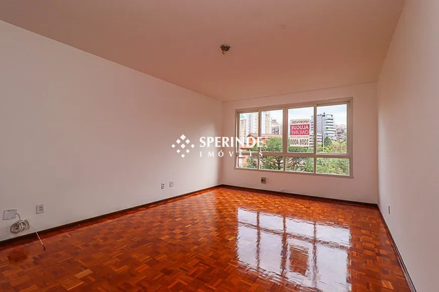 Foto 1 de Apartamento com 3 Quartos para alugar, 113m² em Rio Branco, Porto Alegre