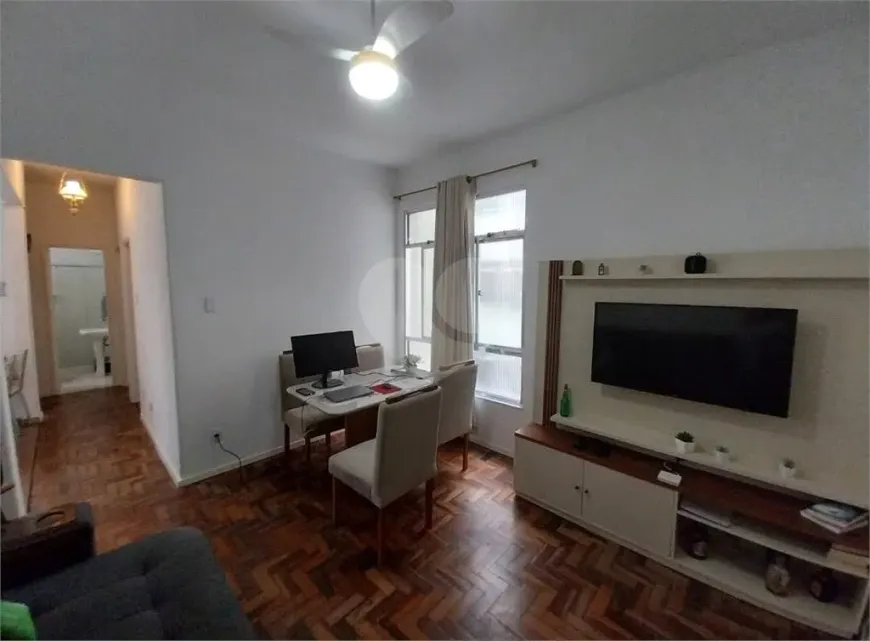 Foto 1 de Apartamento com 2 Quartos à venda, 95m² em Icaraí, Niterói