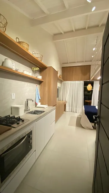 Foto 1 de Apartamento com 1 Quarto à venda, 40m² em Praia do Forte, Mata de São João