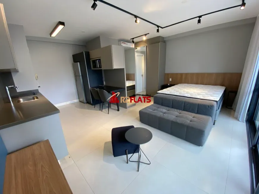 Foto 1 de Flat com 1 Quarto para alugar, 40m² em Vila Nova Conceição, São Paulo