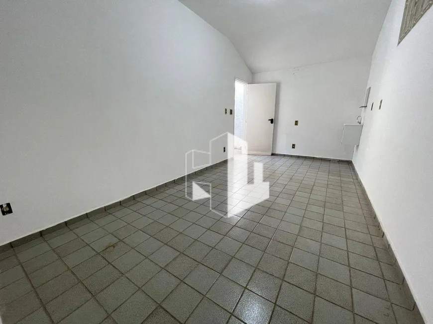 Foto 1 de Sala Comercial para alugar, 18m² em Centro, Jaú