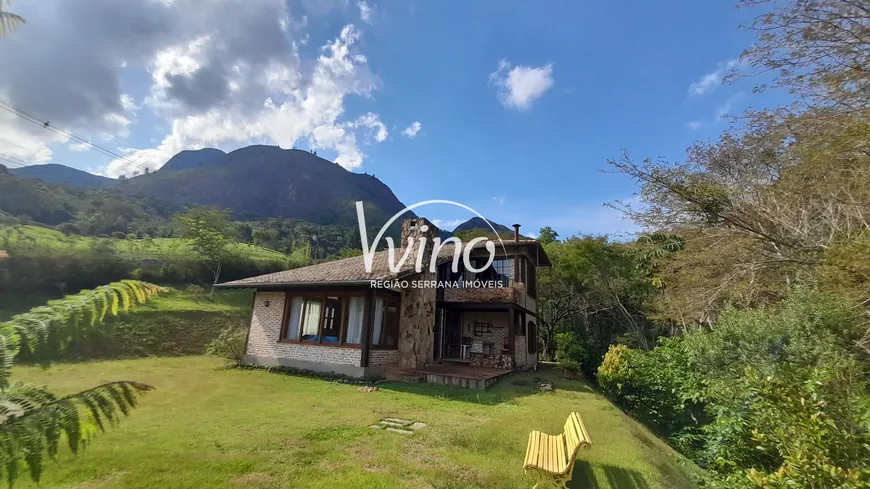 Foto 1 de Casa com 2 Quartos à venda, 160m² em Araras, Petrópolis