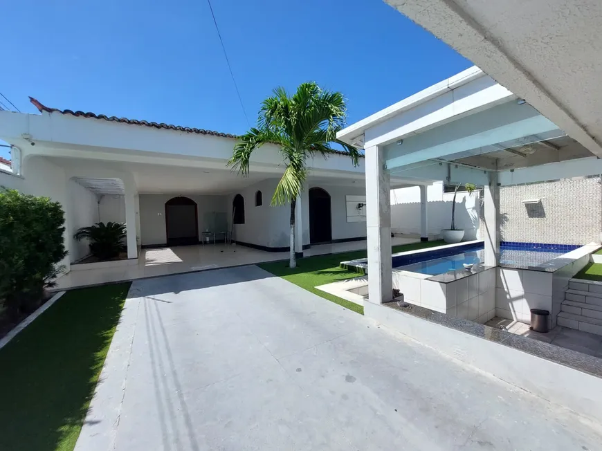 Foto 1 de Casa com 3 Quartos à venda, 390m² em Capim Macio, Natal