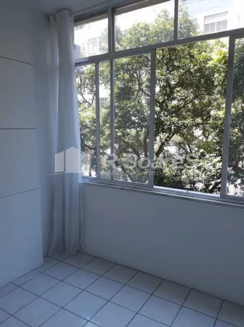 Foto 1 de Apartamento com 1 Quarto à venda, 40m² em Copacabana, Rio de Janeiro