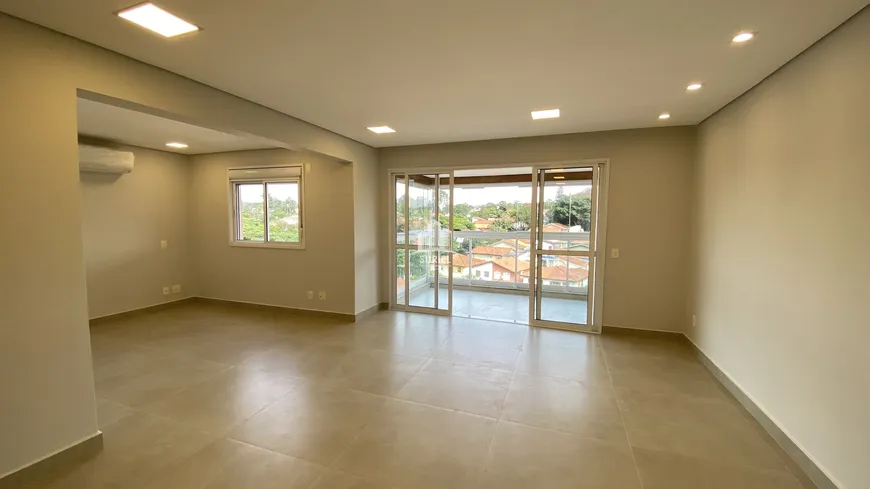 Foto 1 de Apartamento com 3 Quartos para alugar, 145m² em Jardim Prudência, São Paulo