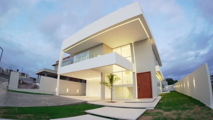 Foto 1 de Casa de Condomínio com 6 Quartos à venda, 310m² em Bancários, João Pessoa