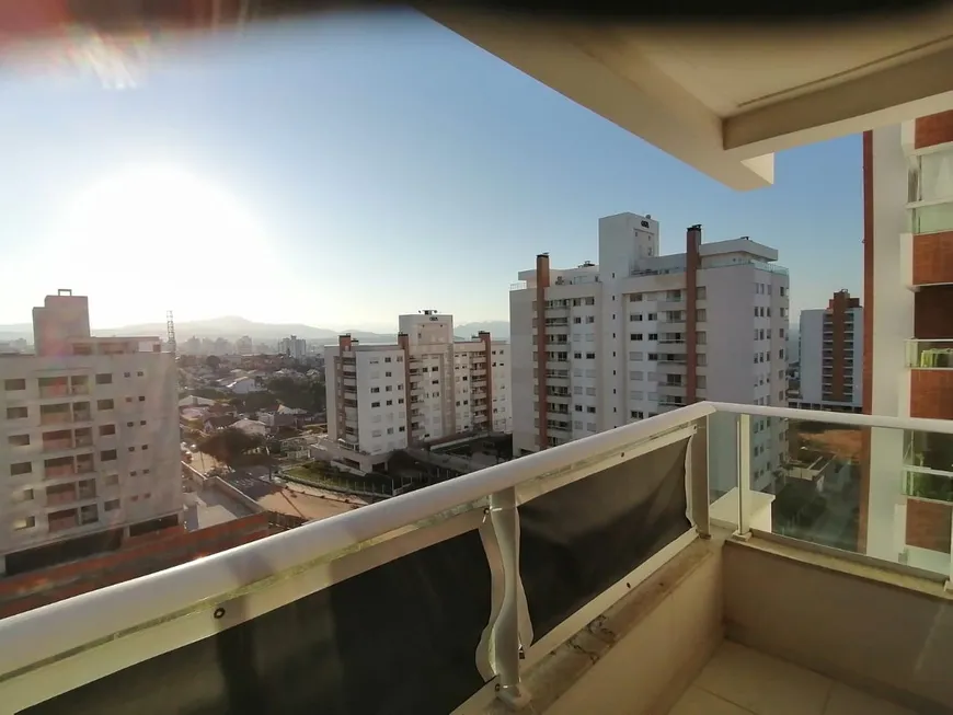 Foto 1 de Apartamento com 2 Quartos à venda, 68m² em Estreito, Florianópolis