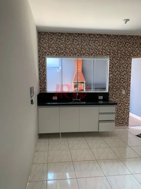 Foto 1 de Casa com 3 Quartos à venda, 150m² em Jardim dos colibris, Indaiatuba