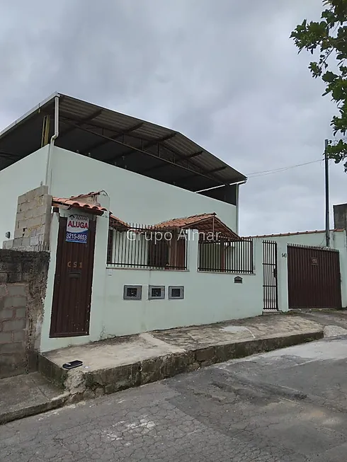 Foto 1 de Casa com 2 Quartos para alugar, 80m² em Democrata, Juiz de Fora