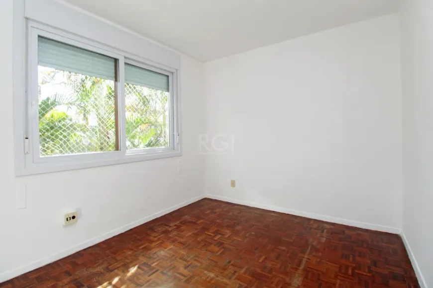 Foto 1 de Apartamento com 2 Quartos à venda, 77m² em Santa Cecília, Porto Alegre