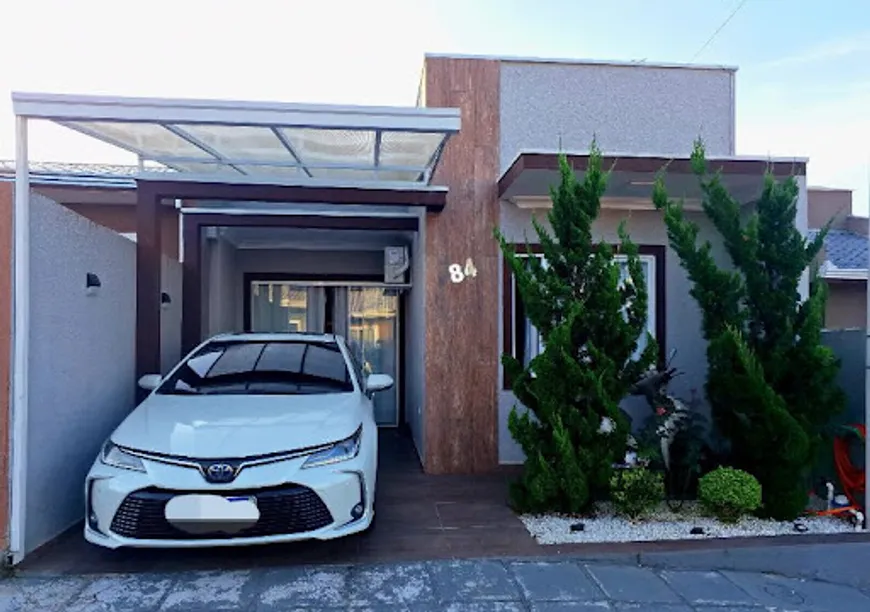 Foto 1 de Casa com 2 Quartos à venda, 110m² em Gralha Azul, Fazenda Rio Grande