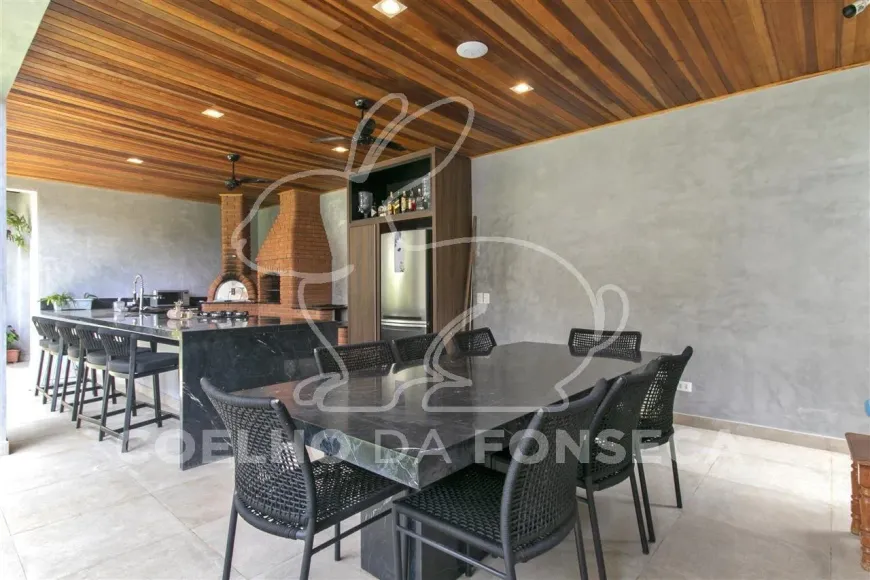 Foto 1 de Casa com 5 Quartos à venda, 625m² em Jardim Leonor, São Paulo