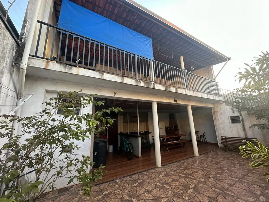 Foto 1 de Casa com 2 Quartos à venda, 233m² em Jardim Diamante, Piracicaba