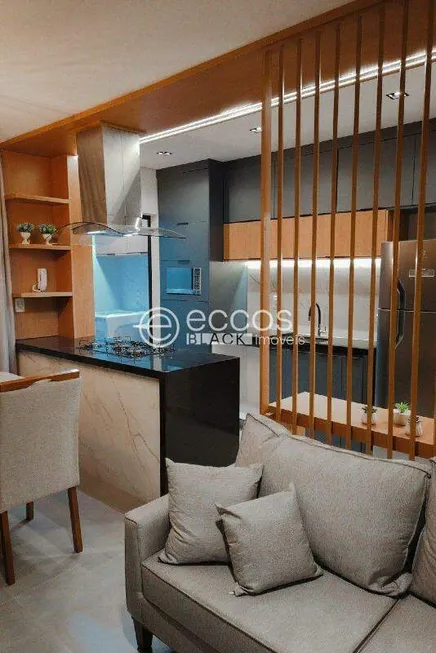 Foto 1 de Apartamento com 2 Quartos à venda, 57m² em Osvaldo Rezende, Uberlândia