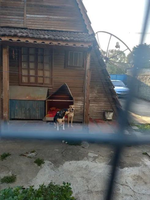 Foto 1 de Sobrado com 4 Quartos à venda, 180m² em Lamenha Grande, Almirante Tamandaré