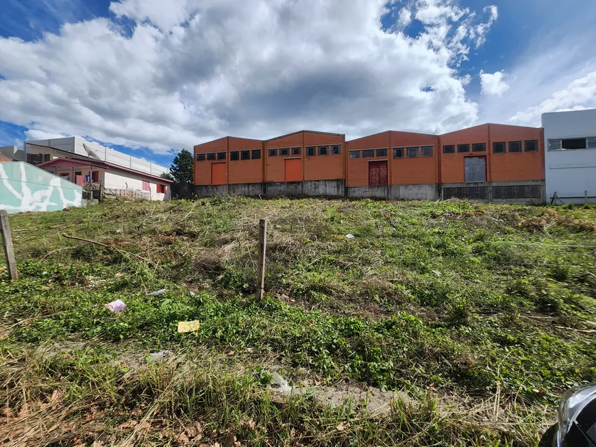 Foto 1 de Lote/Terreno à venda, 360m² em Desvio Rizzo, Caxias do Sul