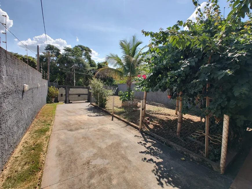 Foto 1 de Casa com 3 Quartos à venda, 129m² em Residencial Cambuy, Araraquara