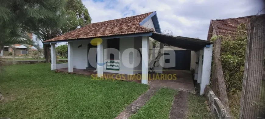 Foto 1 de Casa com 2 Quartos para alugar, 100m² em Centro, Tramandaí