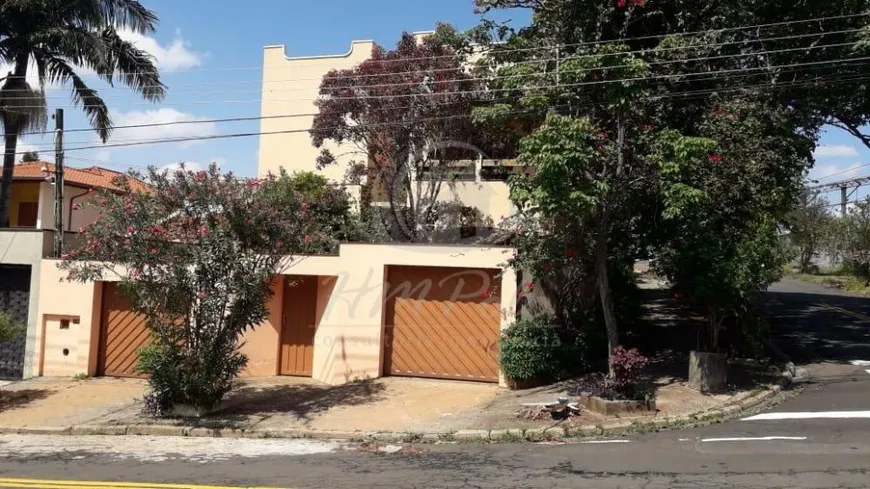 Foto 1 de Casa com 5 Quartos à venda, 275m² em Parque São Quirino, Campinas