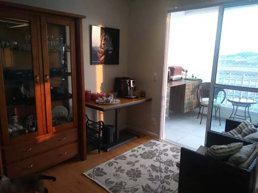 Foto 1 de Apartamento com 3 Quartos à venda, 74m² em Jardim Helena, Taboão da Serra