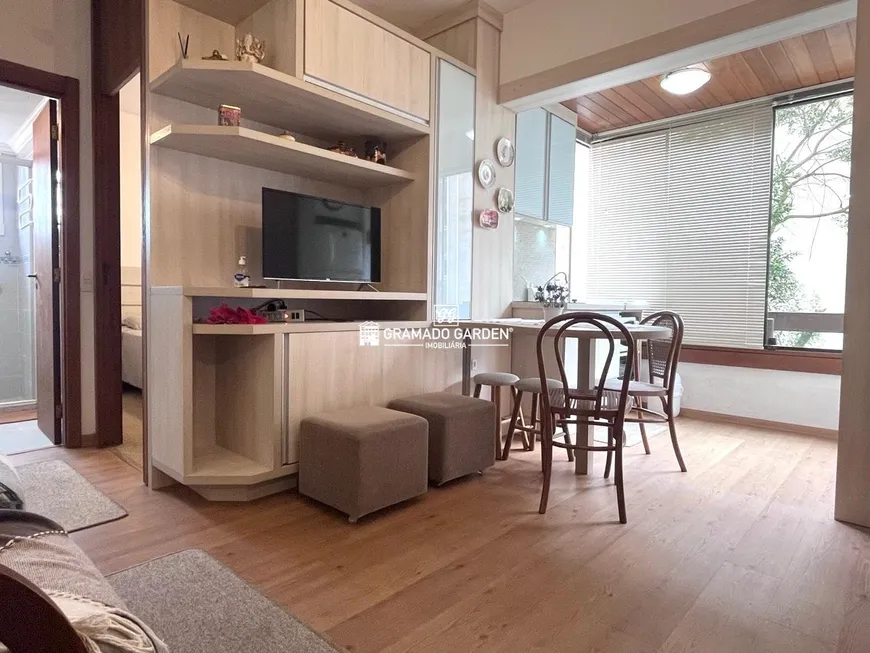 Foto 1 de Apartamento com 1 Quarto à venda, 47m² em Centro, Gramado