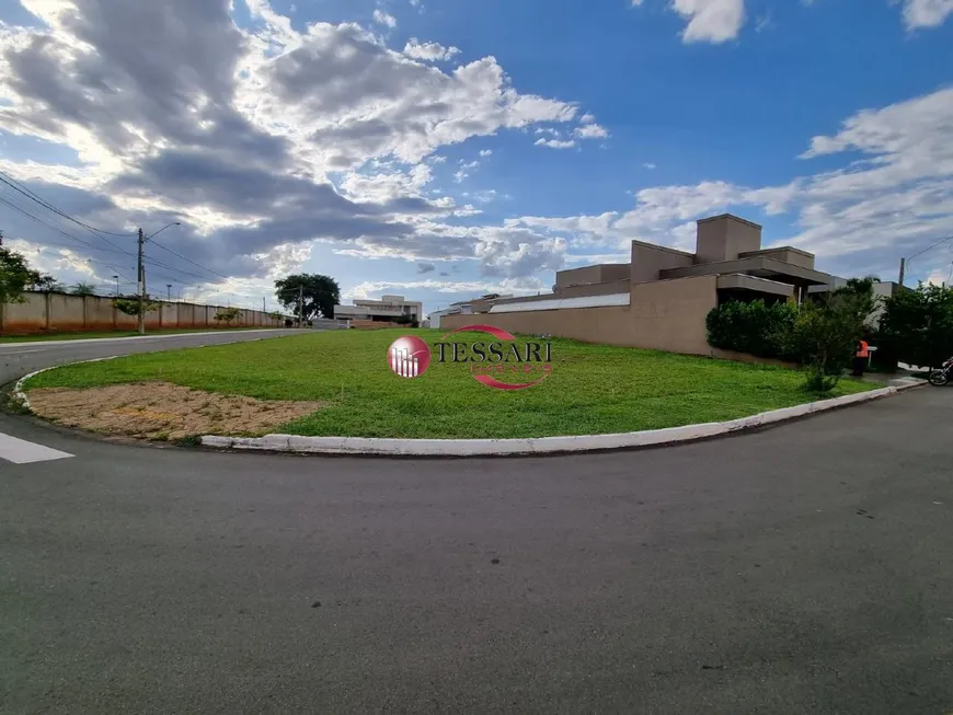 Foto 1 de Lote/Terreno à venda, 560m² em Loteamento Recanto do Lago, São José do Rio Preto