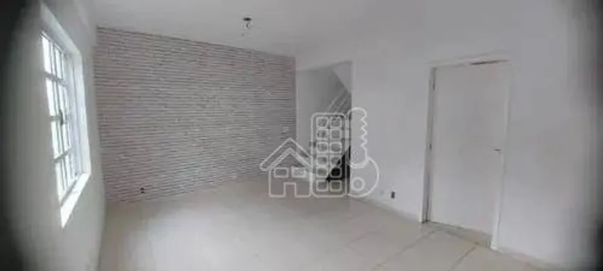 Foto 1 de Casa de Condomínio com 5 Quartos à venda, 170m² em Vargem Pequena, Rio de Janeiro