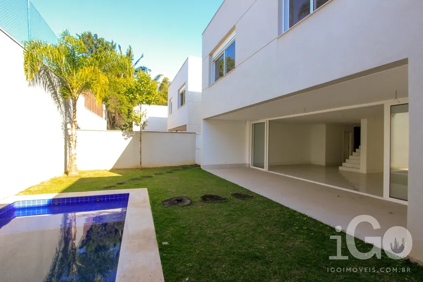 Foto 1 de Casa de Condomínio com 4 Quartos à venda, 520m² em Granja Julieta, São Paulo