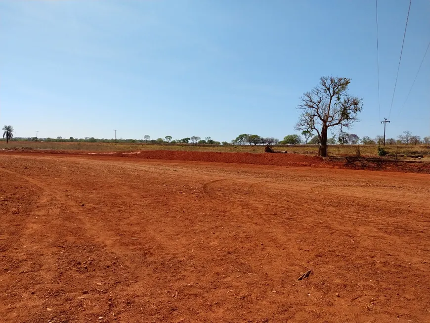 Foto 1 de Lote/Terreno à venda, 20000m² em Zona Rural, Jequitibá