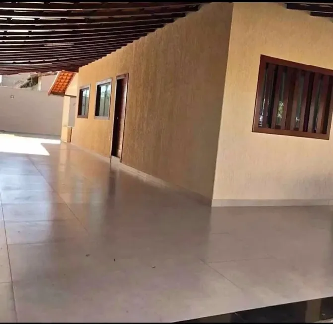 Foto 1 de Casa com 3 Quartos à venda, 260m² em Universitario, Caruaru