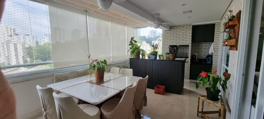 Foto 1 de Apartamento com 3 Quartos à venda, 128m² em Morumbi, São Paulo