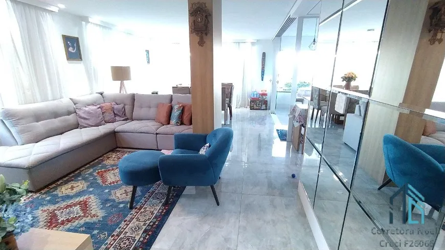 Foto 1 de Apartamento com 3 Quartos à venda, 137m² em Água Verde, Curitiba