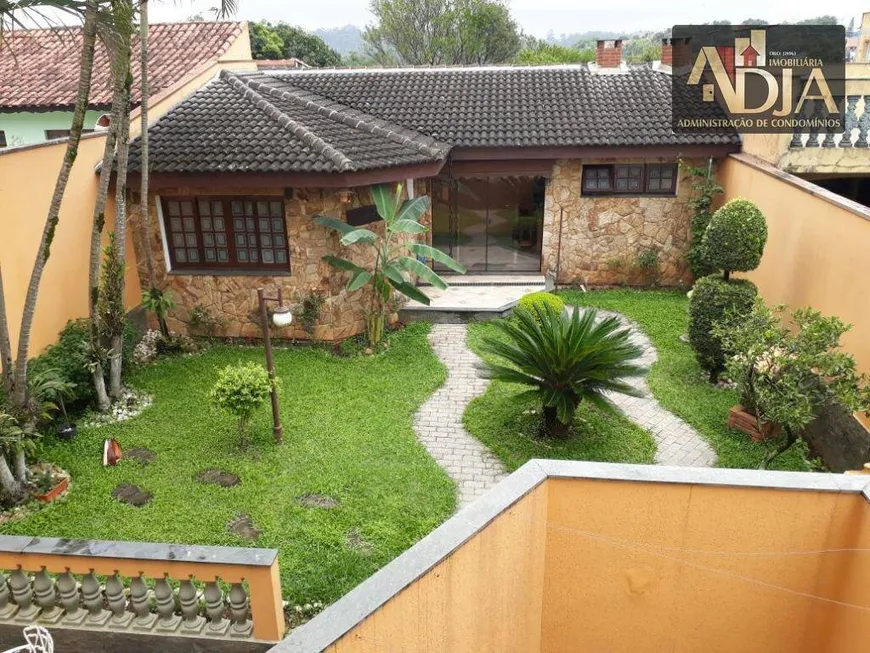 Foto 1 de Sobrado com 4 Quartos à venda, 354m² em Vila Assis Brasil, Mauá