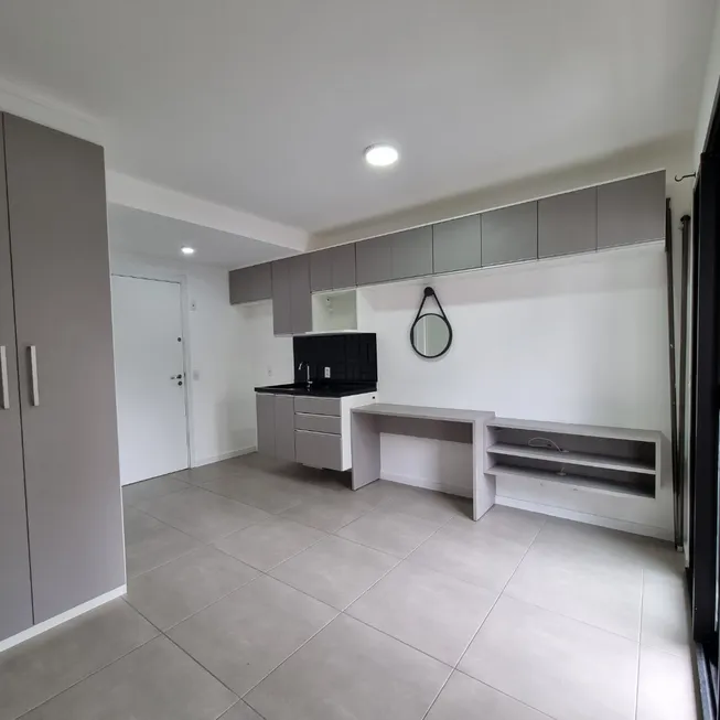 Foto 1 de Apartamento com 1 Quarto à venda, 26m² em Liberdade, São Paulo