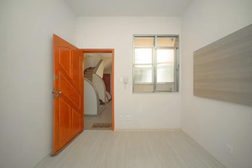 Foto 1 de Apartamento com 2 Quartos à venda, 57m² em Morro da Glória, Juiz de Fora