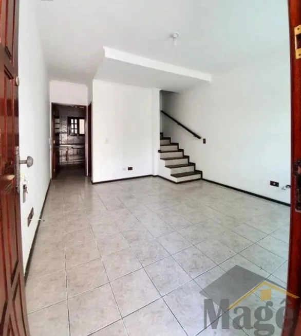 Foto 1 de Casa de Condomínio com 2 Quartos à venda, 62m² em Jardim Astúrias, Guarujá